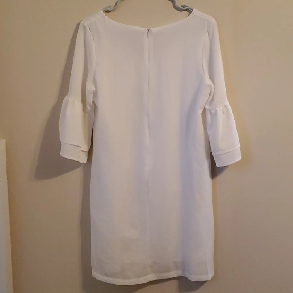 Belongsci white midi oversized dress with ruffle elbow length sleeves - Picture 6 of 6